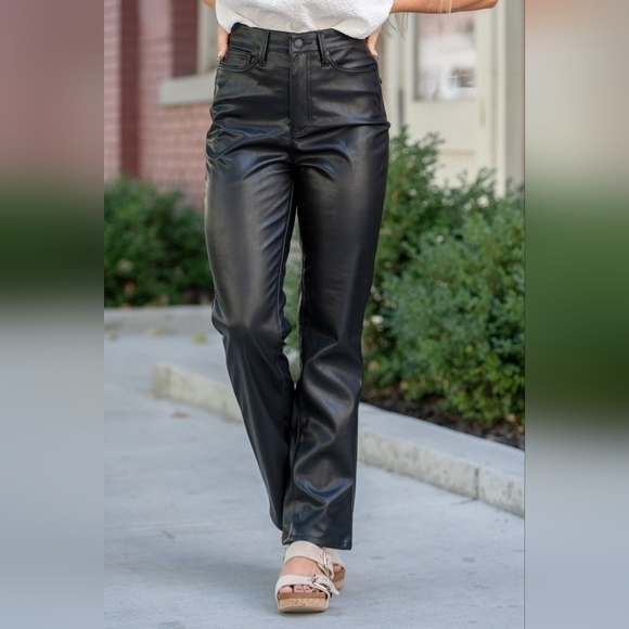 Judy Blue High Waisted Straight Pants Size 15/32 Faux Leather NWT - Picture 1 of 9